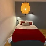 Le Charme - Au Coeur d\'Agen - Self Checkin - Wifi - Netflix - Smart TV - Luqs fr