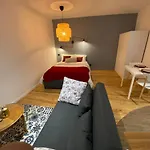 Le Charme - Au Coeur D\'Agen - Self Checkin - Wifi - Netflix - Smart Tv - Luqs Fr
